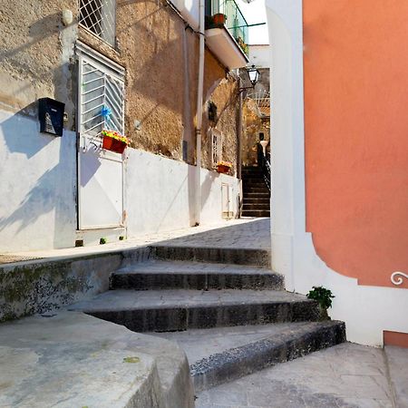 Amore Rentals - Casa Barbera B Positano Luaran gambar